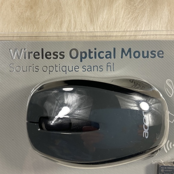 NWT Acer Wireless Optical Mouse/Works With Chromebook - Picture 4 of 10